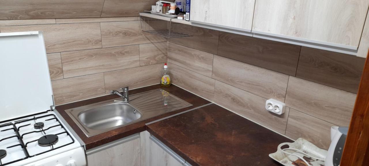 Keri Apartman Mosonmagyarovar Ngoại thất bức ảnh