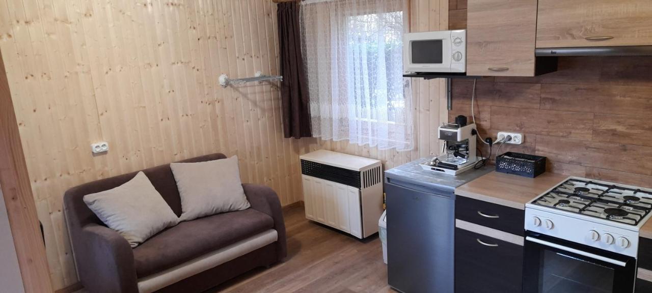 Keri Apartman Mosonmagyarovar Ngoại thất bức ảnh