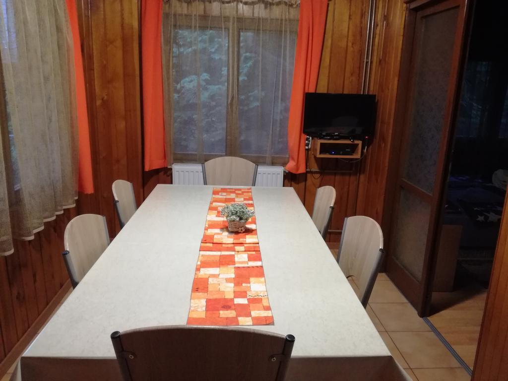 Keri Apartman Mosonmagyarovar Ngoại thất bức ảnh