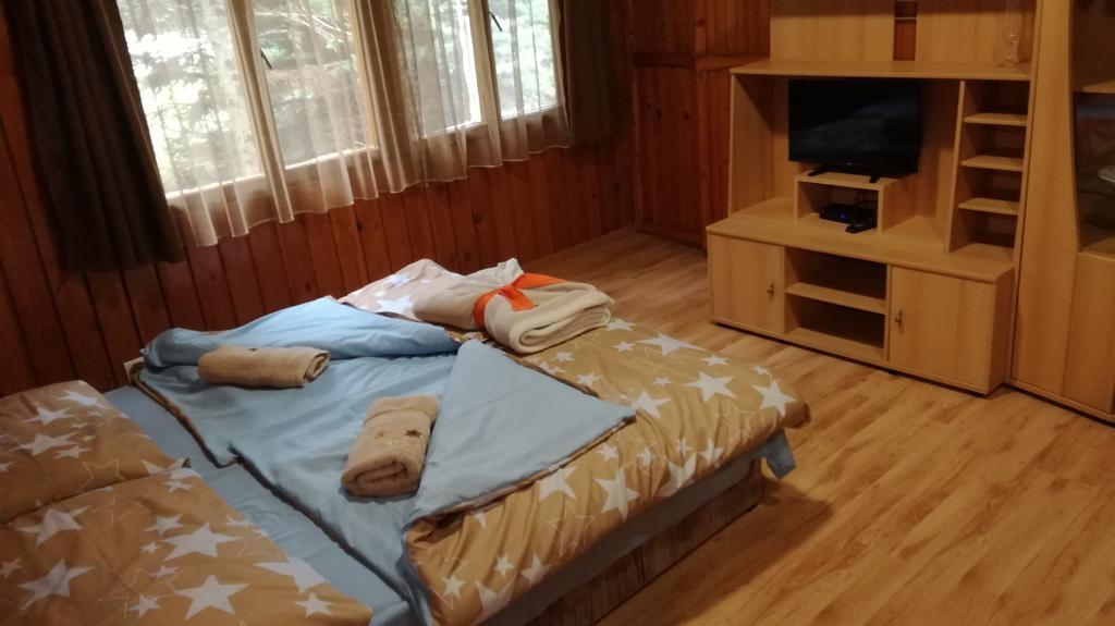 Keri Apartman Mosonmagyarovar Ngoại thất bức ảnh