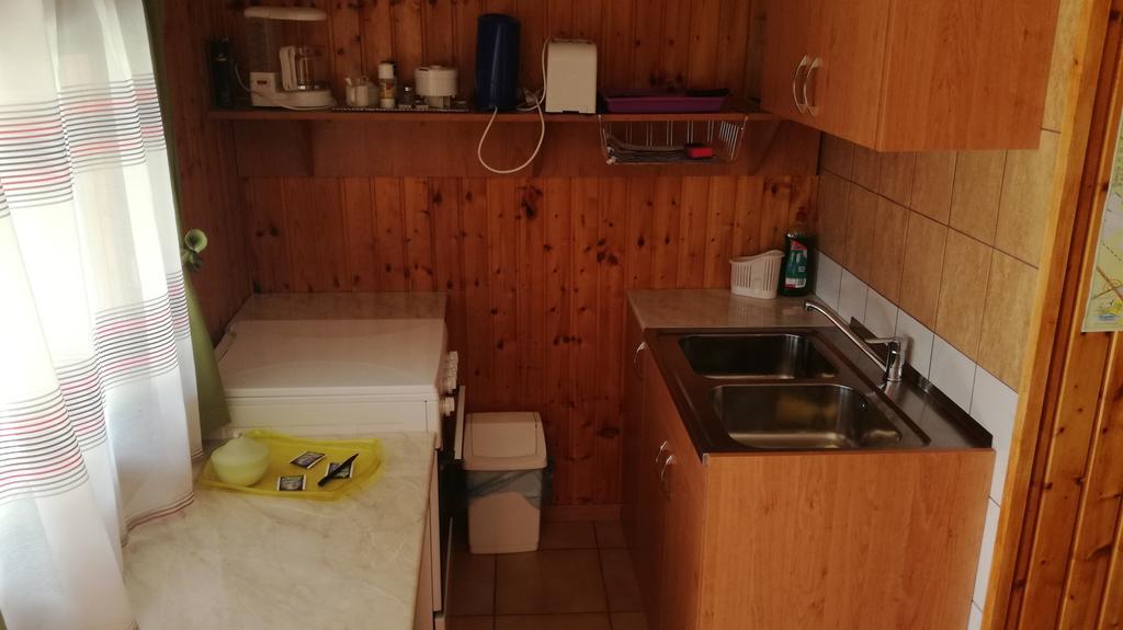 Keri Apartman Mosonmagyarovar Ngoại thất bức ảnh