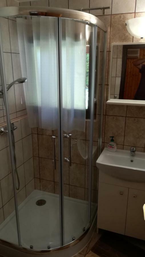 Keri Apartman Mosonmagyarovar Ngoại thất bức ảnh